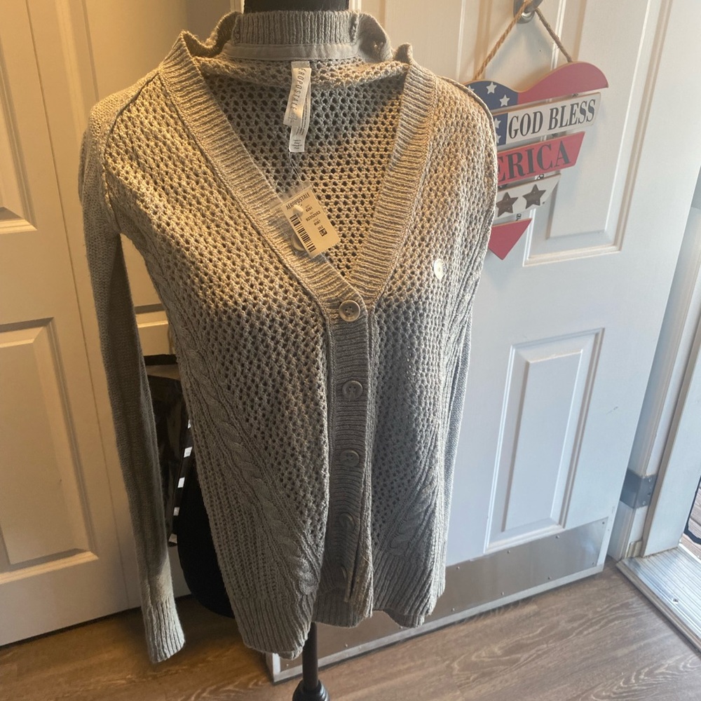 Brand new sweater